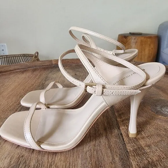 Reformation Leather Strappy Square Toe Beige Sandals Heels Size 6.5