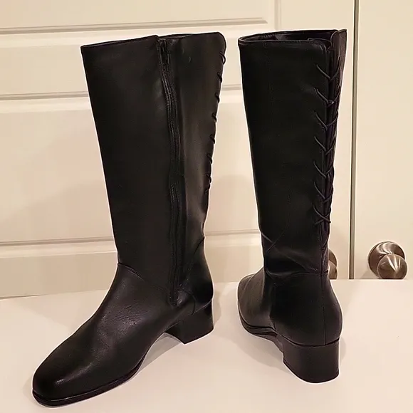 Regence Canada Black Leather Riding  Boots SIZE 9.5