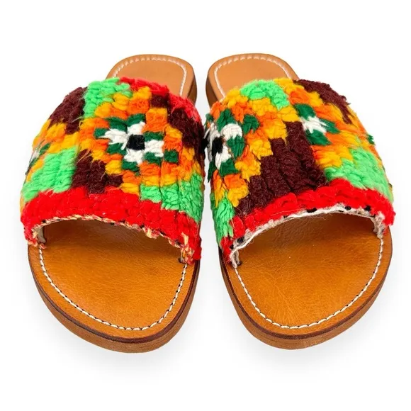 Res Ipsa Upcycled One Of A Kind Moroccan Rug Handmade Flat Leather Sandals sz 6