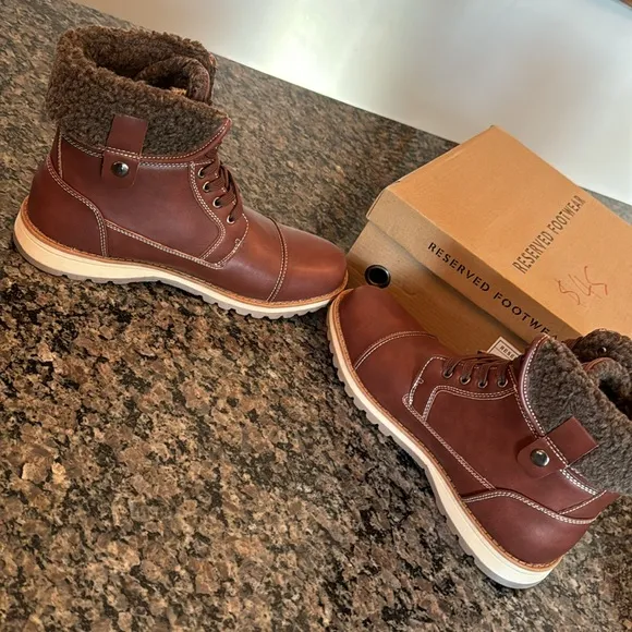 Reserved Footwear desert boots NIB 9.5