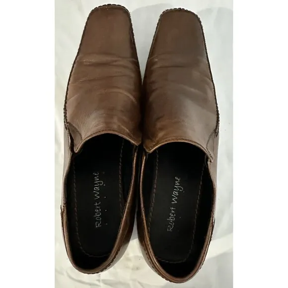 Robert Wayne Mens Dress Shoes Brown Leather Slip On Square Toe Sz 10 US Loafers