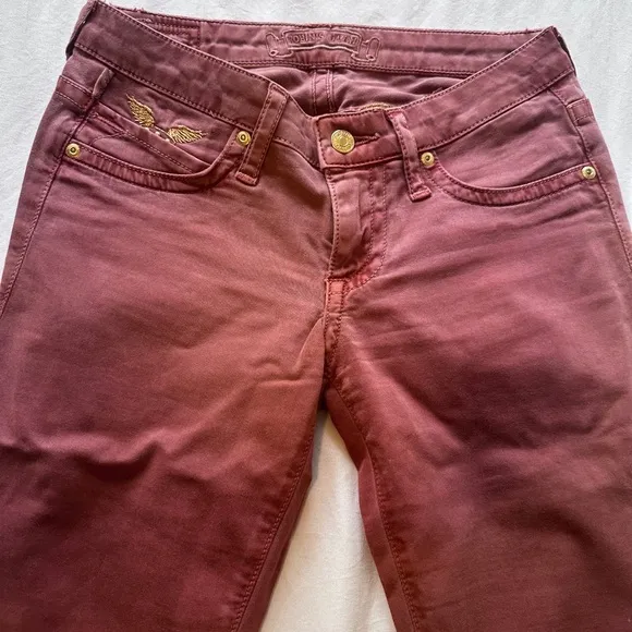 Robin’s Jean Women’s Size 25 Burgundy Bootcut Jeans Gold Embroidered Wings Y2K
