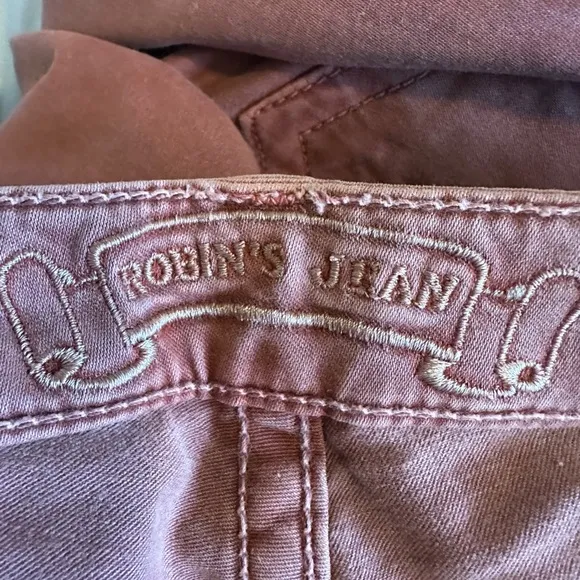 Robin’s Jean Women’s Size 25 Burgundy Bootcut Jeans Gold Embroidered Wings Y2K