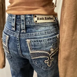 Rock Revival Elena Medium Blue Skinny Jean VGUC Size 31