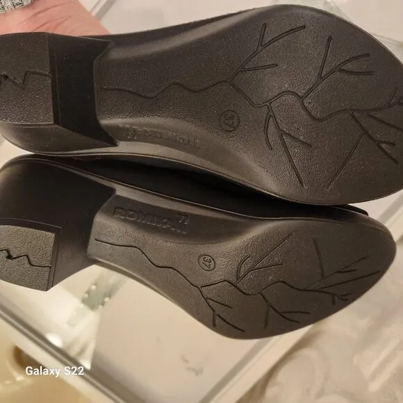 Romika &quot;Mokassetta 335&quot; Perforated Sandals. NIB. Size 37/US 6-6.5