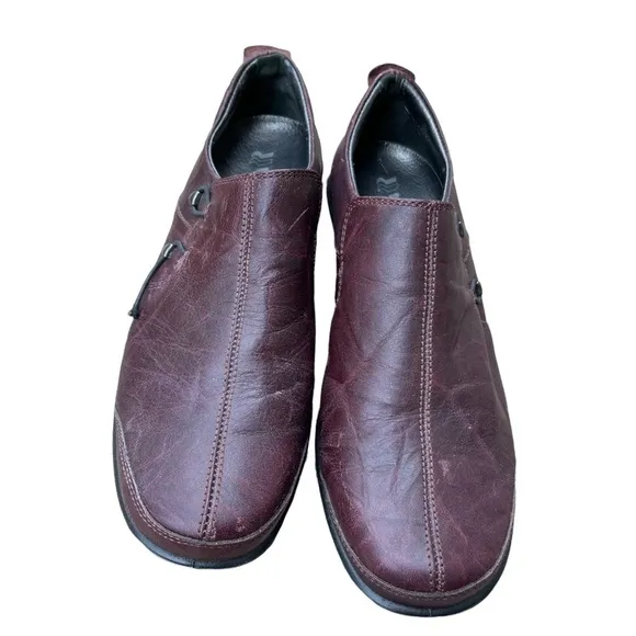 Romika Leather Upper Slip On Loafers in Burgundy Size: 36 (6)