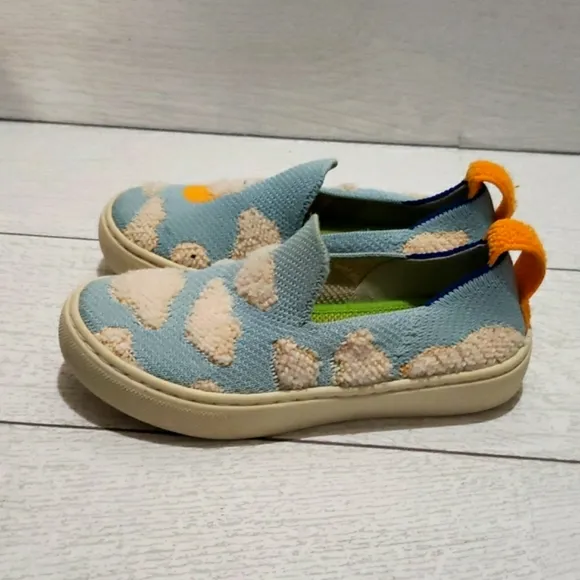 Rothys 10 blue skies flat loafers youth sneakers