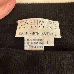 Saks Fifth Avenue 100% Cashmere Skirt – Black | Size L | Worn Once