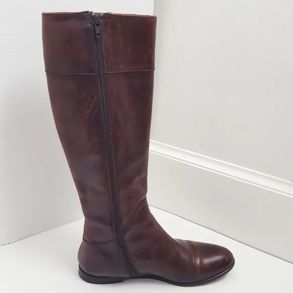 Saks Fifth Avenue brown leather riding boots 36.5