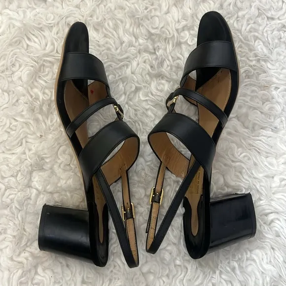 Salvatore Ferragamo Black Leather Women's Sandals size 7