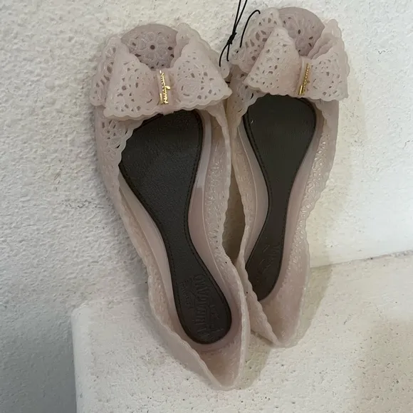 Salvatore Ferragamo Jelly Beige Ballet Flat  Comfort Sandals Closed Toes 7