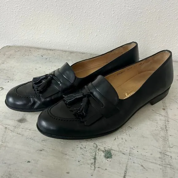 Salvatore Ferragamo leather loafers Kiltie tassel preppy black dress shoes 10 B​