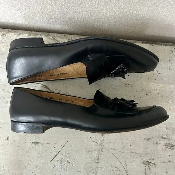 Salvatore Ferragamo leather loafers Kiltie tassel preppy black dress shoes 10 B​
