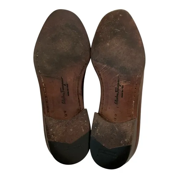 Salvatore Ferragamo Leather Loafers with Tassels Mens Size 9