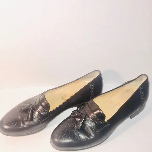 Salvatore Ferragamo Leather Tassel loafers