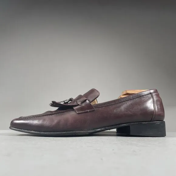 Salvatore Ferragamo Men’s 9 D Slip On Burgundy Kiltie Apron Toe Tasseled Loafers