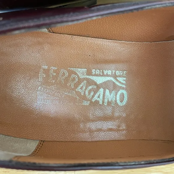 Salvatore Ferragamo Men’s Leather Loafers in Burgundy Color
