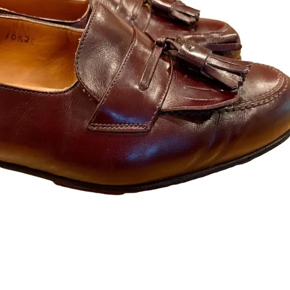 Salvatore Ferragamo Oxblood Santander Kiltie Tassel Loafers‎ 10.5 EE