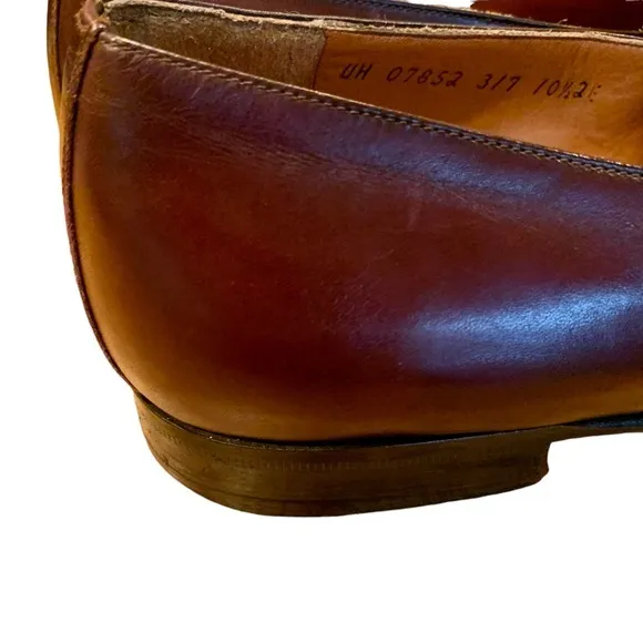 Salvatore Ferragamo Oxblood Santander Kiltie Tassel Loafers‎ 10.5 EE