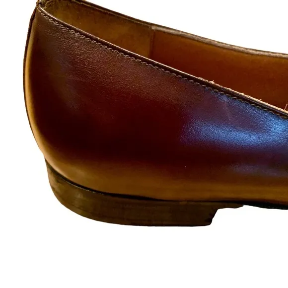Salvatore Ferragamo Oxblood Santander Kiltie Tassel Loafers‎ 10.5 EE