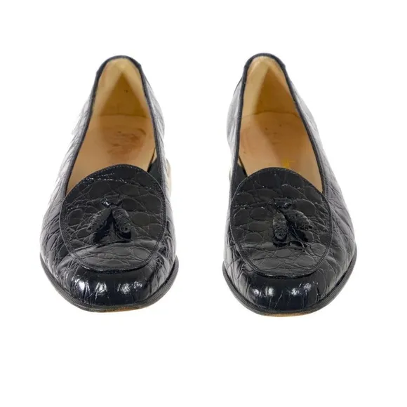 SALVATORE FERRAGAMO Tassel Loafers Flats Crocodile Embossed Sz 6 B ITALY Black