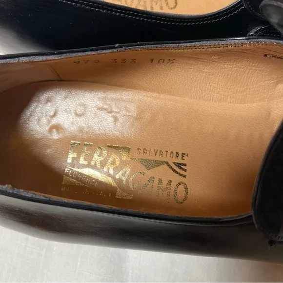 Salvatore Ferragamo Tramezza Leather Loafers