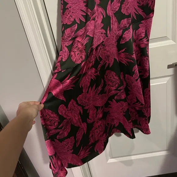Sam Edelman High Neck Formal Dress | Size 4 | Wedding Guest or Cocktail