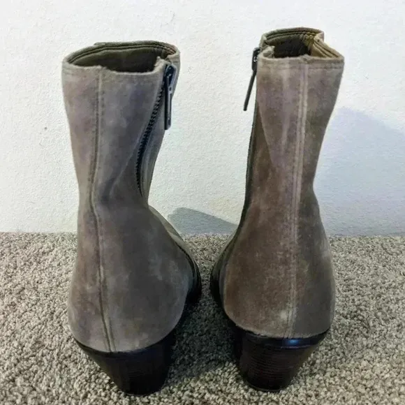 Sam Edelman Jane Desert Olive Suede Western Ankle Boots Sz. 9.5 NWOT