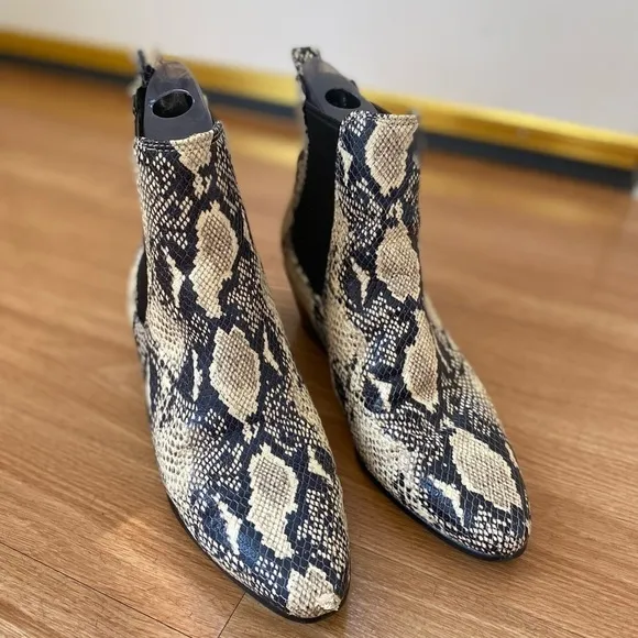 Sam Edelman Women’s Size 8 Reesa Python Snakeskin Cowboy Western Ankle Boots