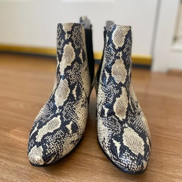 Sam Edelman Women’s Size 8 Reesa Python Snakeskin Cowboy Western Ankle Boots