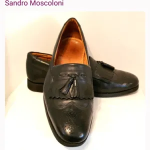 Sandro Moscoloni Leather Loafers with a Tassels and Fringe Black Size 42  9.5