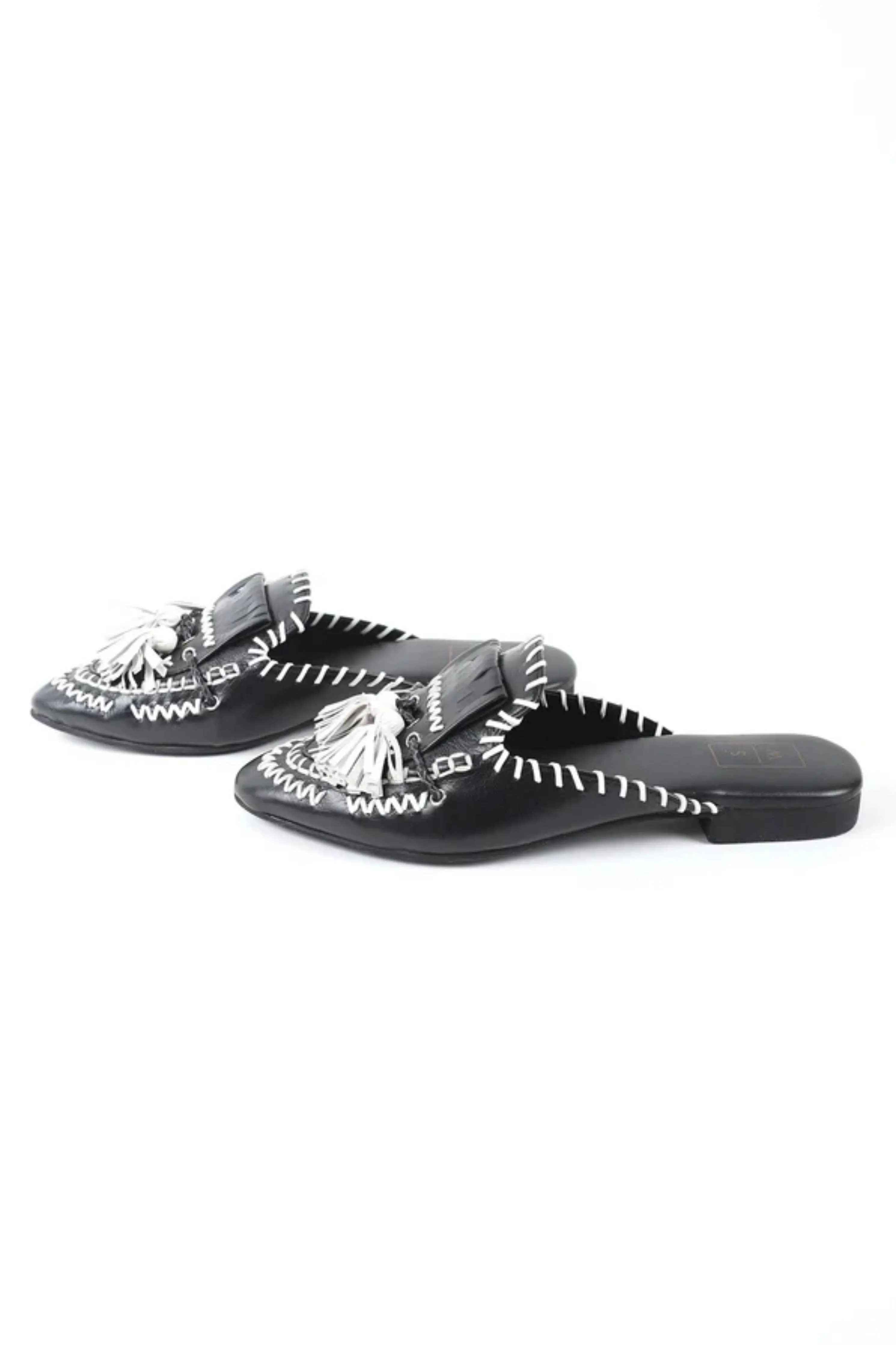 Sanvi Black Mules