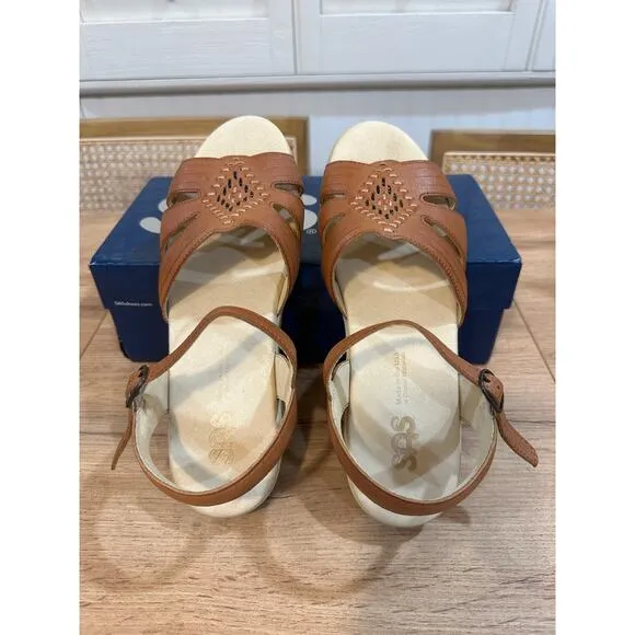 SAS Huarache Adjustable Sandal Antique Tan Size 9.5 NIB Casual Comfort Insole