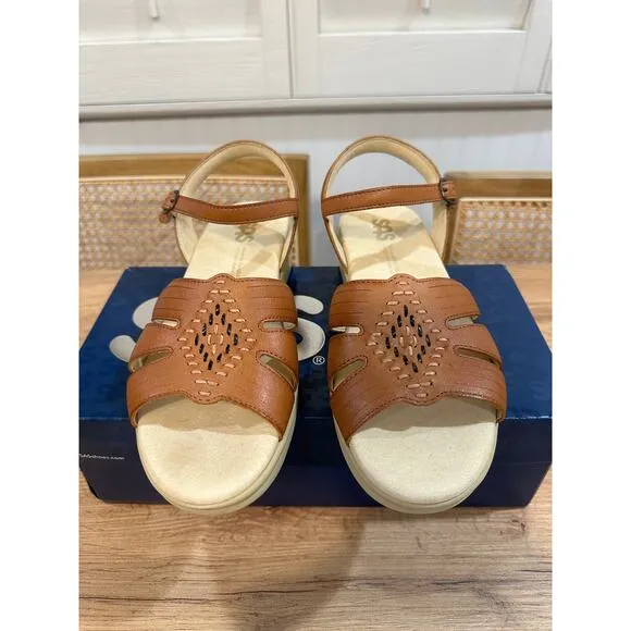 SAS Huarache Adjustable Sandal Antique Tan Size 9.5 NIB Casual Comfort Insole