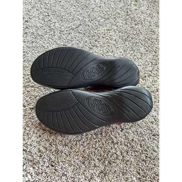 SAS Nudu Size 7.5 M SANDALS Ruby Red Heel Strap Comfort (RETAIL $158) Q24