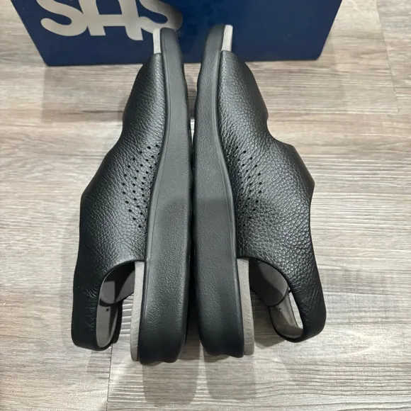 SAS Relaxed Black Comfort Leather Sandals