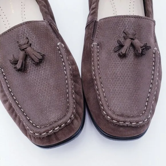 SAS Womens 9.5 Hope Brown Turf Slip On Comfort Loafers Leather Tassel Square Toe