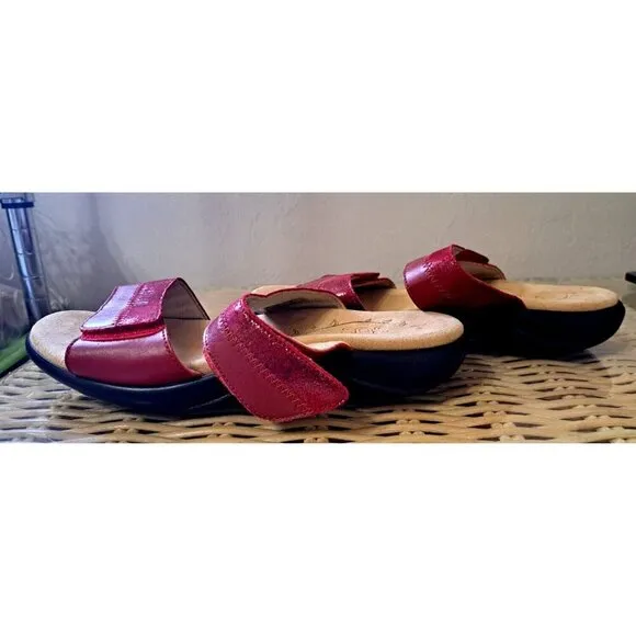 SAS Women's 9W Nudu Slide Ruby Leather Sandals Hook &amp; Loop Closure