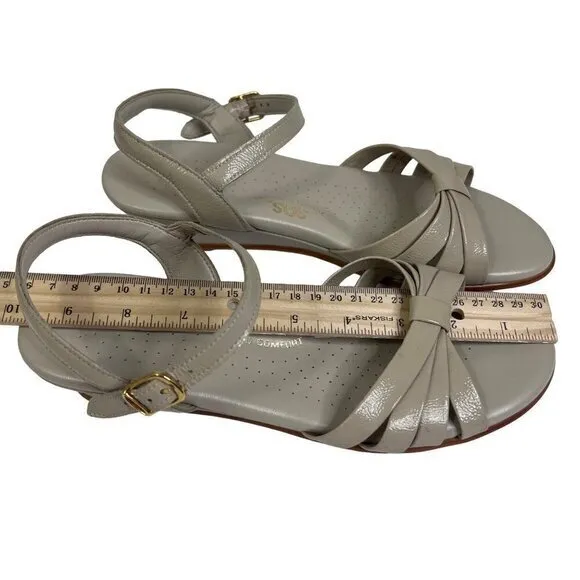SAS Women's Tripad Comfort Beige Patent Leather Strappy Sandals Size 8 S M151841
