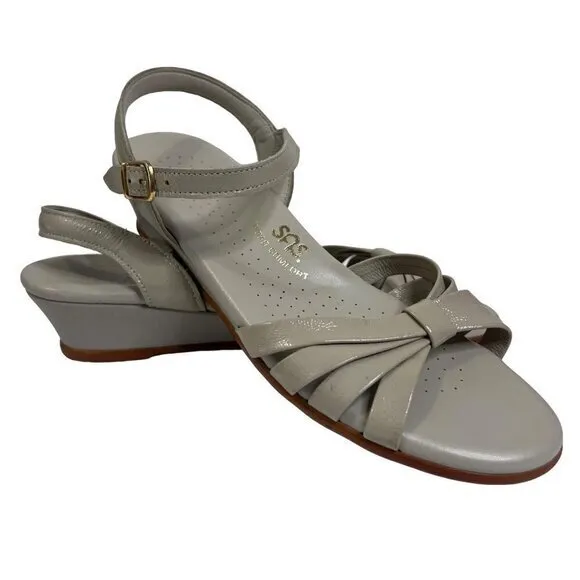 SAS Women's Tripad Comfort Beige Patent Leather Strappy Sandals Size 8 S M151841