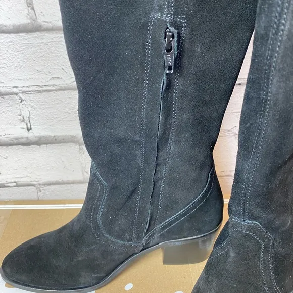 Sbicca x Volatile Women's Izzy Black Tall Suede Boots Size 6.5 Riding Boots NEW