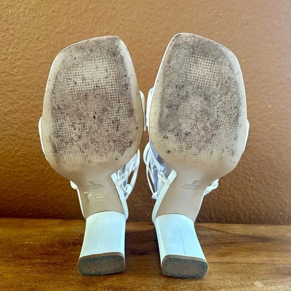 Schutz “Glenna” White Strappy Sandals Size 8 EUC!