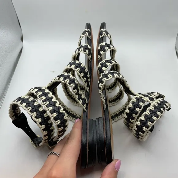 Schutz Lorena gladiator women’s strappy sandals size 7.5