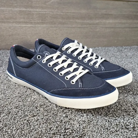 SeaVees Men's Navy Canvas Sneakers Westwood Tennis Shoe Original NEW size 10.5
