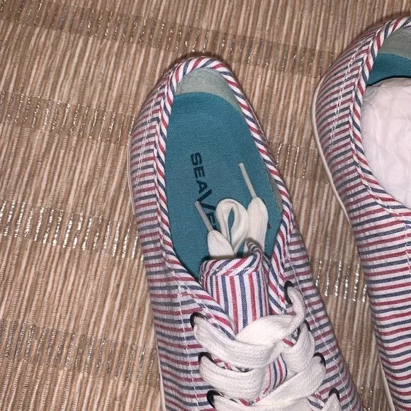 SeaVees NEW Monterey Americana Red Blue Seersucker Canvas Stripe Beach Sneaker 8