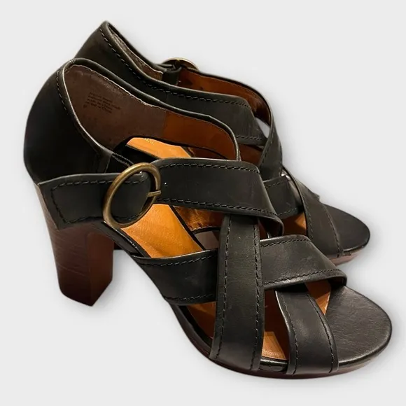 SEYCHELLES black leather stacked wood block heel strappy sandals Size 9