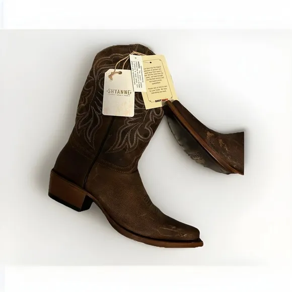 Shyanne Mad Dog Bone Western Boot Brown Womens Size 7.5 B New