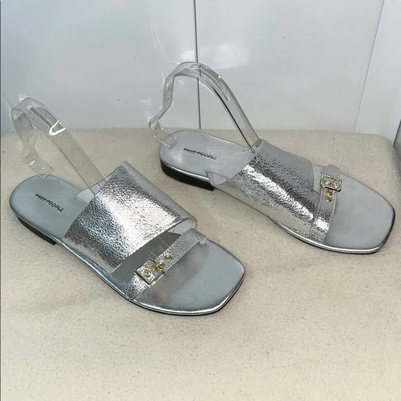 Silver Women's Slide Sandals (B1)