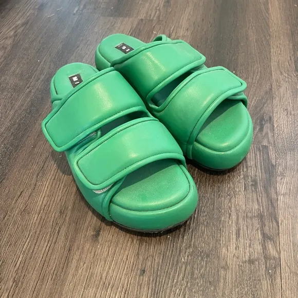 SIMON MILLER Cro Slide - Green