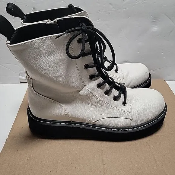 Sincerely Jules Harley Lace Up Combat Boots White Faux Leather Size 10M NWOB